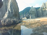 巨岩に囲まれていると寂しくなる