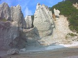 誰が「仏ヶ浦」なんて名づけたのかしらん